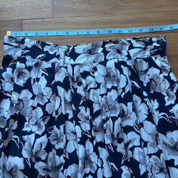 Vintage Floral Pleated Midi Skirt Navy Blue & Cream High-Waist A-Line - Picture 4 of 8
